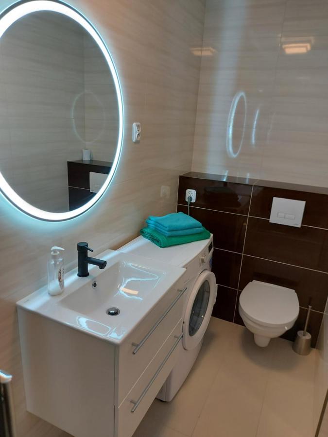 Nowy Apartament Jednopokojowy Z Lazienka Świnoujście Eksteriør bilde